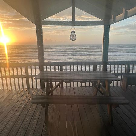 Surfside Beachfront Dream Экстерьер фото