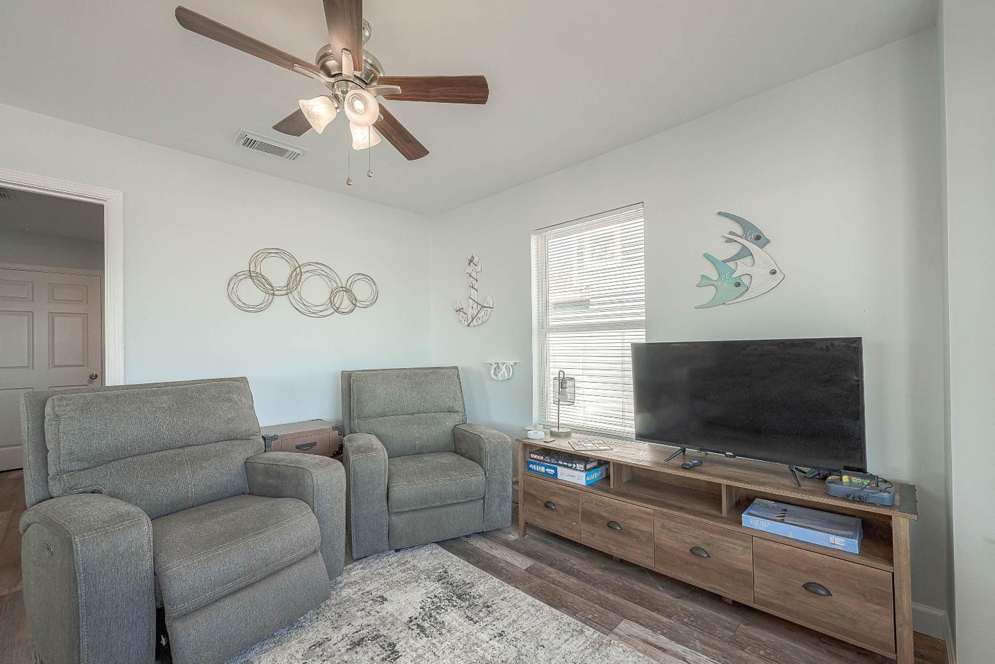Surfside Beachfront Dream Экстерьер фото